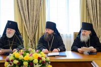 9-Управляющий Усть-Каменогорской и Семипалатинской епархией принял участие в заседании Синода Митрополичьего округа Русской Православной Церкви в Республике Казахстан