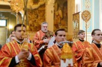 11-Пасхальной Литургией в Никольском соборе Алма-Аты состоялось открытие Года священномученика Пимена, епископа Верненского, в Казахстане