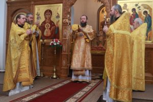Божественная Литургия в Свято-Троицком соборе
