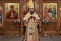 22-Божественная Литургия в Свято-Троицком соборе