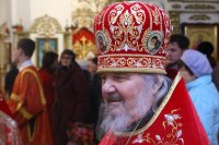 1-Соборное служение великой Пасхальной вечерни в главном храме Восточного Казахстана