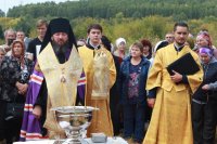 10-Епископ Амфилохий освятил место для строительства нового храма в городе Зыряновске