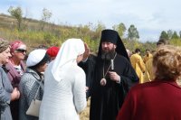 23-Епископ Амфилохий освятил место для строительства нового храма в городе Зыряновске