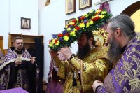 8-Служение епископа Амфилохия в канун Крестопоклонной недели Великого поста