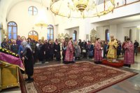 9-Служение епископа Амфилохия в канун Крестопоклонной недели Великого поста