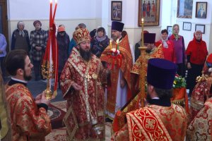 Светлый вторник. Божественная Литургия в Зиновьевском храме Усть-Каменогорска