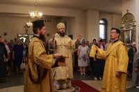 10-Божественная Литургия в Неделю всех русских святых
