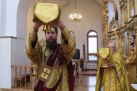 18-Божественная Литургия в Неделю всех русских святых