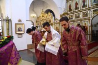 11-Божественная Литургия в Неделю крестопоклонную Великого поста в Свято-Андреевском кафедральном соборе