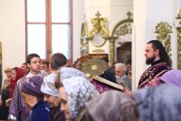 15-Божественная Литургия в Неделю крестопоклонную Великого поста в Свято-Андреевском кафедральном соборе