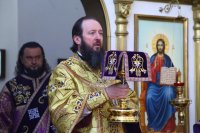 23-Божественная Литургия в Неделю крестопоклонную Великого поста в Свято-Андреевском кафедральном соборе