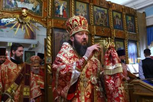 В Светлую Среду епископ Амфилохий совершил Божественную Литургию в Богородице-Рождественском храме Усть-Каменогорска