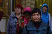 9-В Светлую Среду епископ Амфилохий совершил Божественную Литургию в Богородице-Рождественском храме Усть-Каменогорска