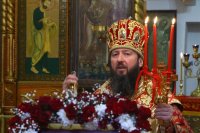 12-В Светлую Среду епископ Амфилохий совершил Божественную Литургию в Богородице-Рождественском храме Усть-Каменогорска