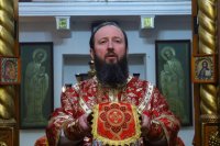 20-В Светлую Среду епископ Амфилохий совершил Божественную Литургию в Богородице-Рождественском храме Усть-Каменогорска