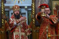 25-В Светлую Среду епископ Амфилохий совершил Божественную Литургию в Богородице-Рождественском храме Усть-Каменогорска