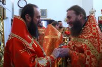 33-В четверг Светлой седмицы в главном храме Восточного Казахстана состоялось соборное служение Божественной Литургии