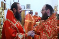 35-В четверг Светлой седмицы в главном храме Восточного Казахстана состоялось соборное служение Божественной Литургии