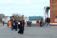 44-В четверг Светлой седмицы в главном храме Восточного Казахстана состоялось соборное служение Божественной Литургии