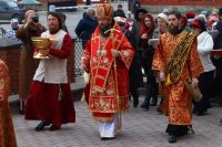 47-В четверг Светлой седмицы в главном храме Восточного Казахстана состоялось соборное служение Божественной Литургии