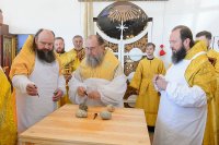11-Управляющий Усть-Каменогорской и Семипалатинской епархией принял участие в великом освящении Иоанно-Богословского храма в городе Талдыкоргане