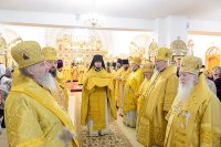2-День памяти апостола Андрея Первозванного. Митрополит Александр возглавил Литургию в Андреевском кафедральном соборе Усть-Каменогорска