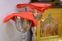 24-День памяти апостола Андрея Первозванного. Митрополит Александр возглавил Литургию в Андреевском кафедральном соборе Усть-Каменогорска