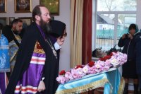 9-В день Покрова Пресвятой Богородицы епископ Амфилохий совершил великое освящение храма в селе Самарское