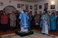 48-В день Покрова Пресвятой Богородицы епископ Амфилохий совершил великое освящение храма в селе Самарское