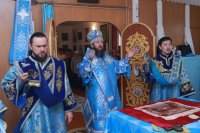 56-В день Покрова Пресвятой Богородицы епископ Амфилохий совершил великое освящение храма в селе Самарское