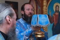 57-В день Покрова Пресвятой Богородицы епископ Амфилохий совершил великое освящение храма в селе Самарское