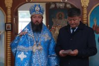 65-В день Покрова Пресвятой Богородицы епископ Амфилохий совершил великое освящение храма в селе Самарское