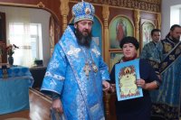 77-В день Покрова Пресвятой Богородицы епископ Амфилохий совершил великое освящение храма в селе Самарское