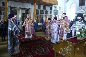 Архипастырский визит в Семипалатинск. Литургия Преждеосвященных Даров в Воскресенском кафедральном соборе.