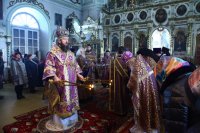 17-Архипастырский визит в Семипалатинск. Литургия Преждеосвященных Даров в Воскресенском кафедральном соборе.