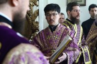 22-Архипастырский визит в Семипалатинск. Литургия Преждеосвященных Даров в Воскресенском кафедральном соборе.