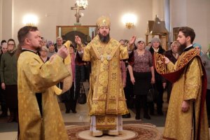 Служение епископа Амфилохия в Неделю сыропустную