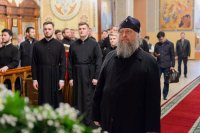 11-Епископ Амфилохий прибыл в Караганду для участия в торжествах, посвященных памяти прп. Севастиана, старца Карагандинского