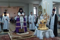 10-В канун праздника Преображения Господня  епископ Амфилохий возглавил Всенощное бдение  в Свято-Андреевском кафедральном соборе 