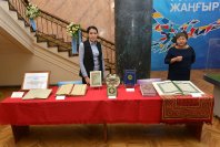 3-Архипастыри Православной Церкви Казахстана приняли участие в работе круглого стола, посвященного Дню духовного согласия