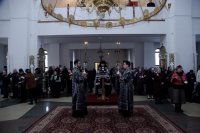 2-Начало чтения Великого покаянного канона преподобного Андрея Критского в главном храме Восточного Казахстана