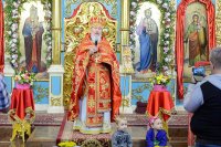 46-Епископ Амфилохий сослужил митрополиту Александру за Литургией в Михайло-Архангельском соборе Уральска