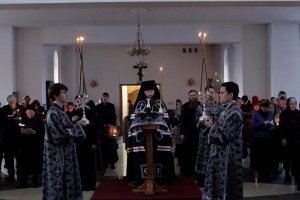 Чтение второй части Великого покаянного канона преподобного Андрея Критского в Андреевском кафедральном соборе
