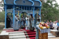 40-«Яко необоримую стену и источник чудес..». Божественная Литургия архиерейским чином на Святом Ключе