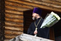 4-Служение епископа Амфилохия в день Похвалы Пресвятой Богородицы