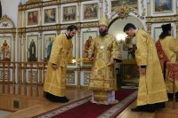 15-В Неделю 4-ю по Пятидесятнице епископ Амфилохий совершил Божественную Литургию в главном храме Рудного Алтая