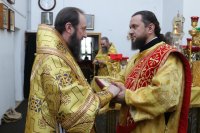 30-В Неделю 4-ю по Пятидесятнице епископ Амфилохий совершил Божественную Литургию в главном храме Рудного Алтая