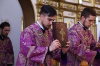 8-Служение епископа Амфилохия в Неделю 5-ю Великого поста