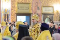 8-Глава Православной Церкви Казахстана и архипастыри Митрополичьего округа совершили воскресную Литургию в главном храме страны
