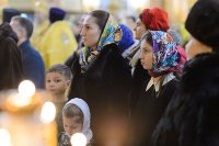 9-Глава Православной Церкви Казахстана и архипастыри Митрополичьего округа совершили воскресную Литургию в главном храме страны
